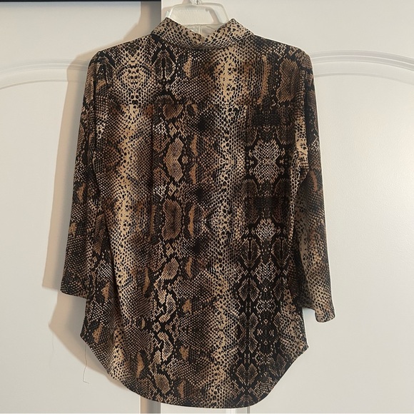 Ellen Tracy Brown Snake Print Women's Top - Picture 4 of 4